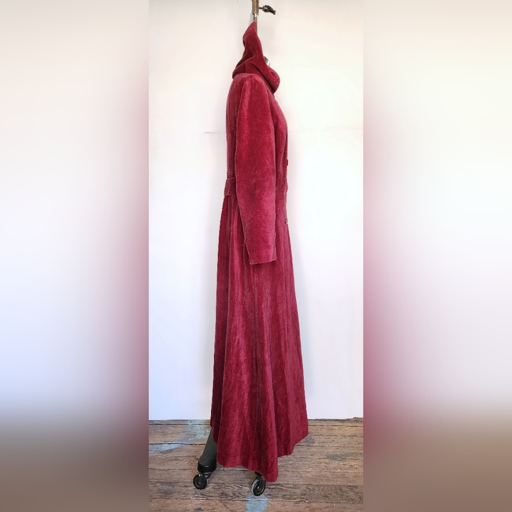 Vintage Hooded RED Corduroy Coat Floor Length Hooded Coat Red Riding Hood 70s - Picture 5 of 14